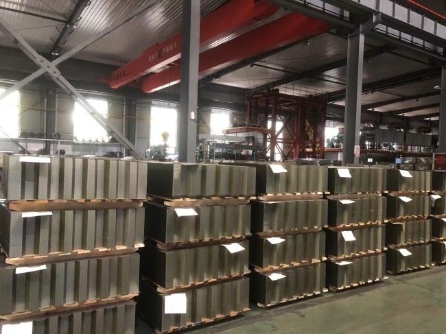 Aanpasbare tincoating en -temperatuur voor elektrolytische tinplaten voor drankenblikken